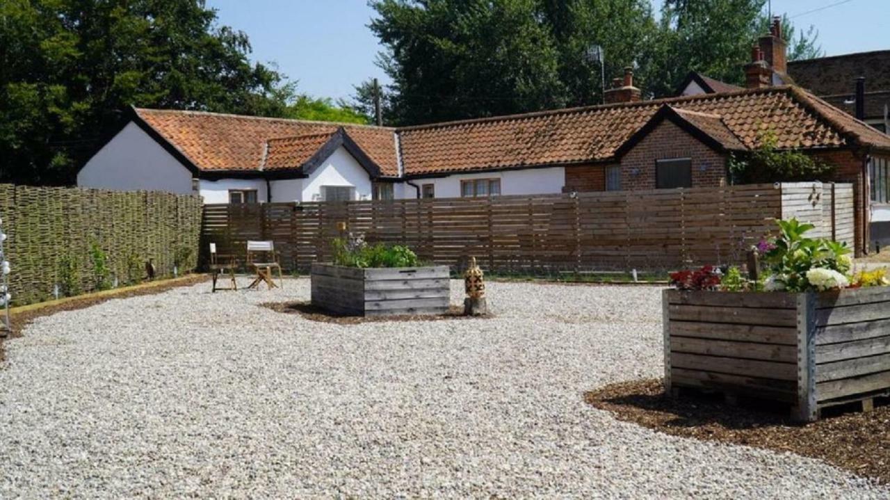 Fazeboon Cottages Chillesford Bagian luar foto